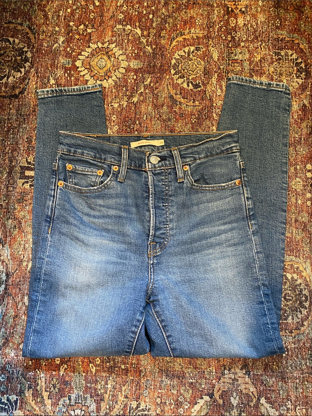 Levi’s Wedgie Skinny Jeans. High-Rise Slim Fit. Size 26. - Picture 3 of 11
